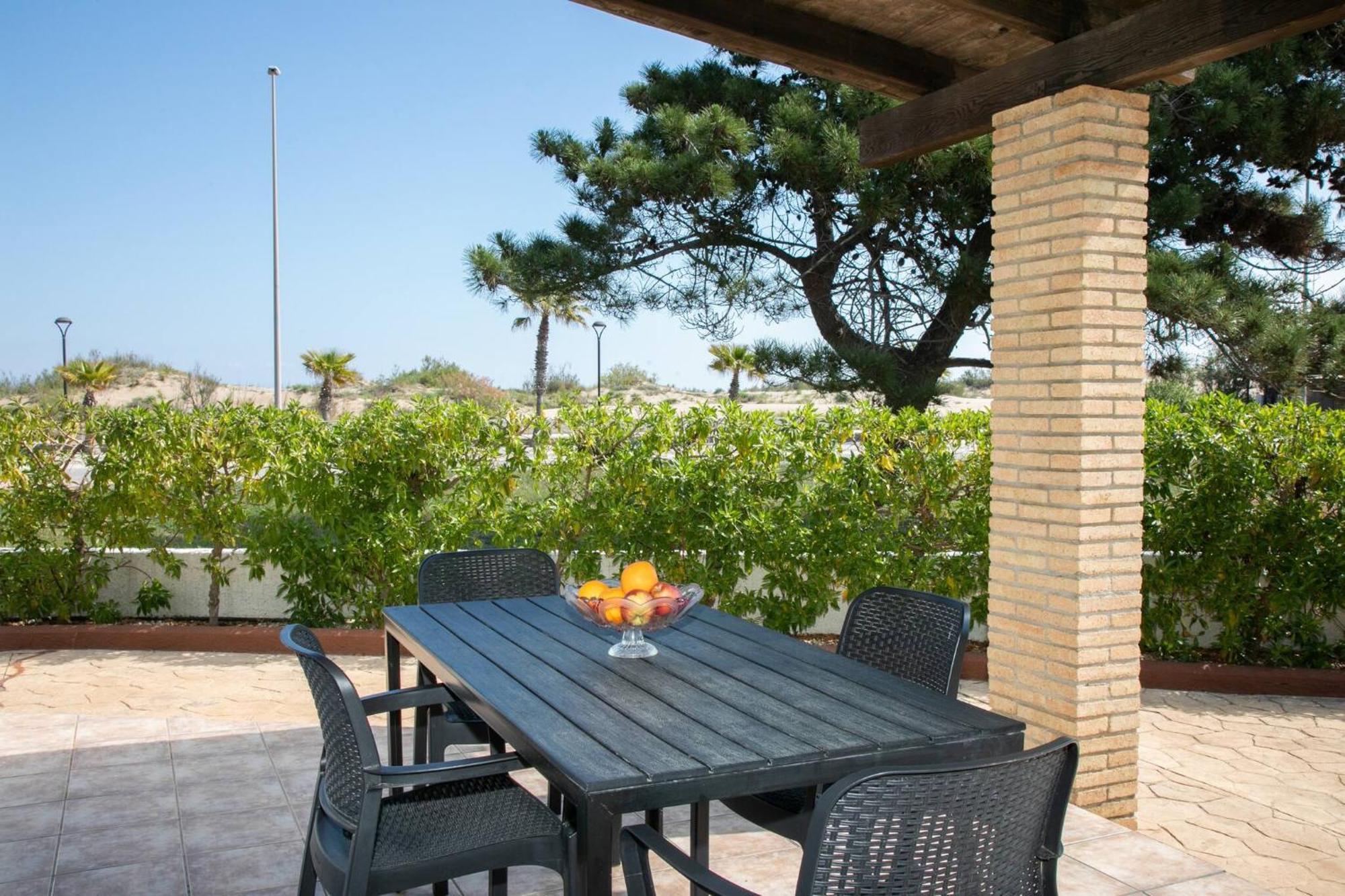 Eusebio - Casa En Riumar Para 4 Personas Y En Primera Linia De Mar - Deltavacaciones Luaran gambar